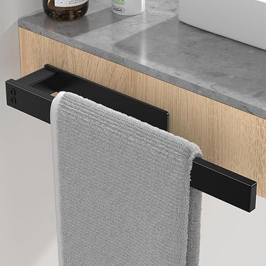 UZHNOE Toalleros de Baño sin Taladro, Toallero Adhesivo Acero INOX Extraíble, Colgador Toalla Pared para Baño y Cocina, Toallero Negro 33CM